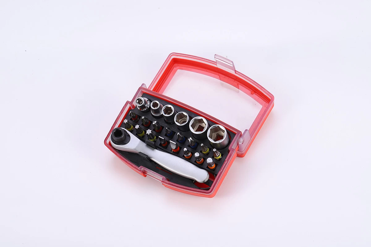 Set di 24 bussole e punte a cricchetto